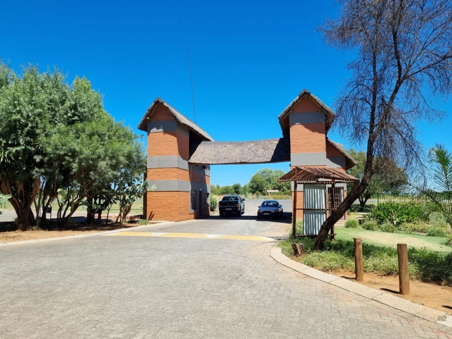 1 Bedroom Property for Sale in Vredenhof Sh Free State